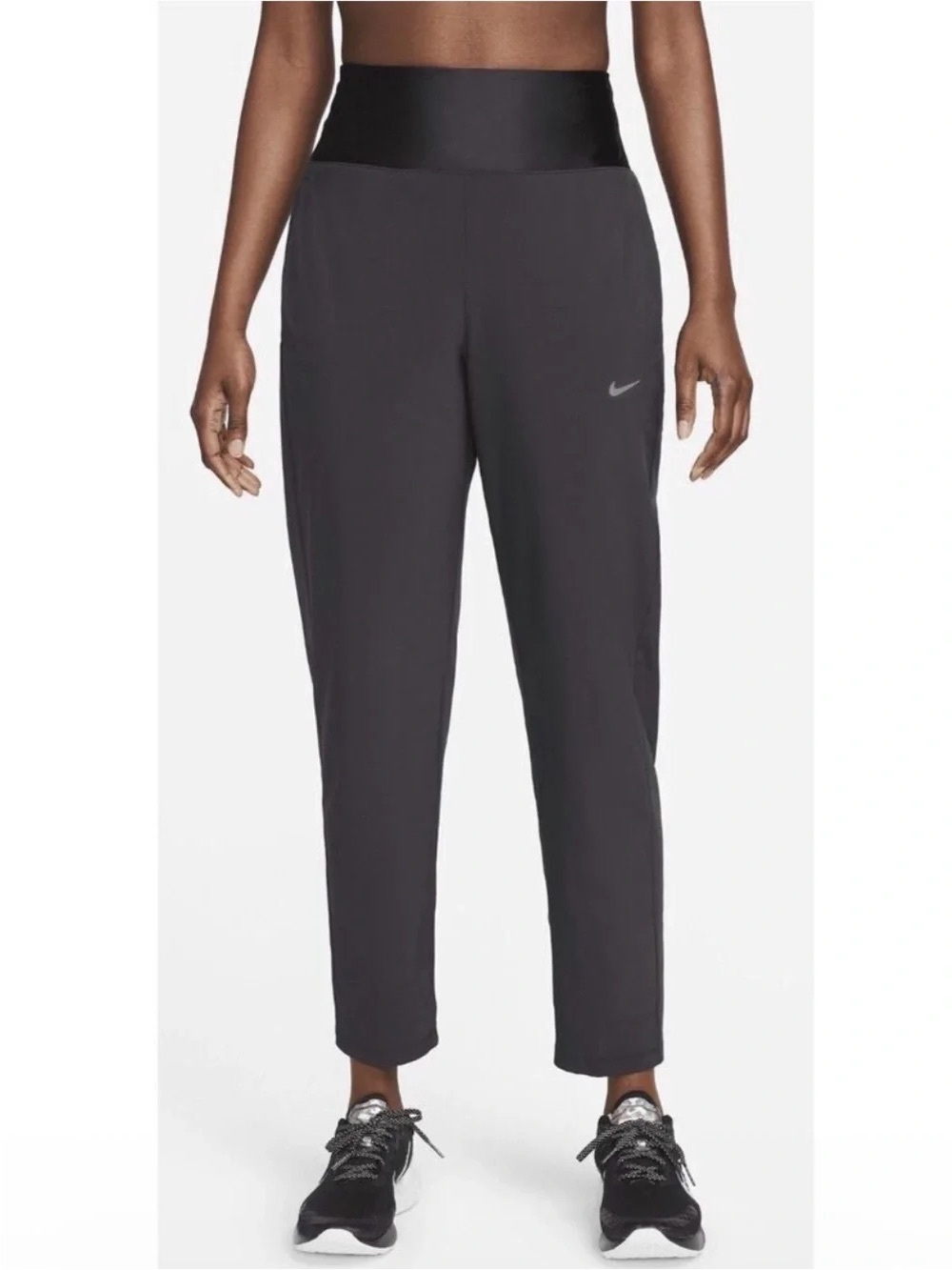 Nike Women's One Dri-FIT Mid-Rise Women black Pants